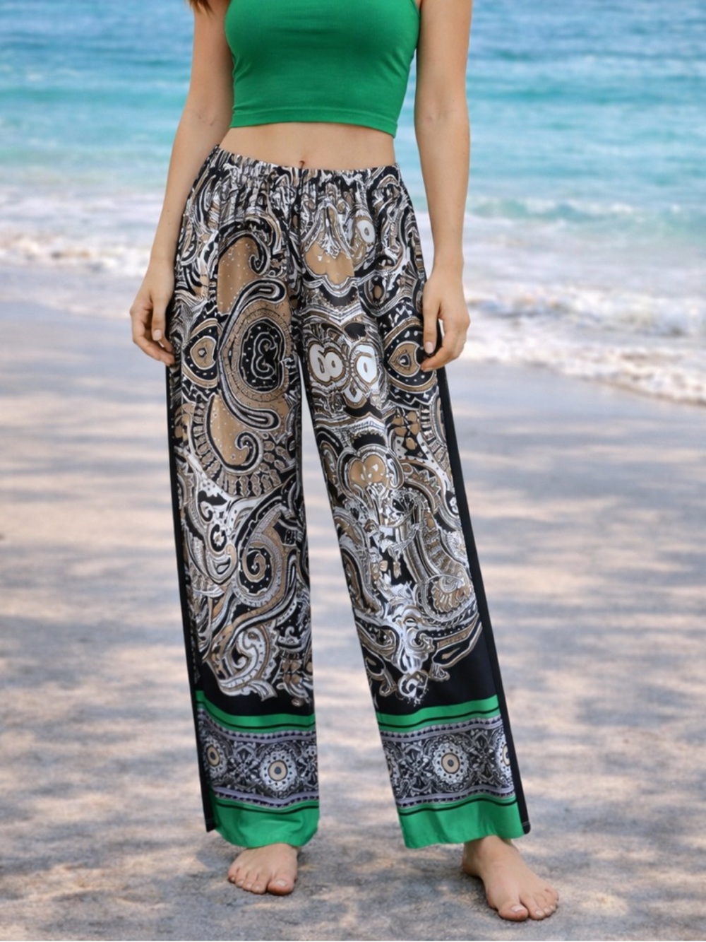 New Melissa Paige Black, Tan & Green Paisley Wide-Leg Lounge Pants